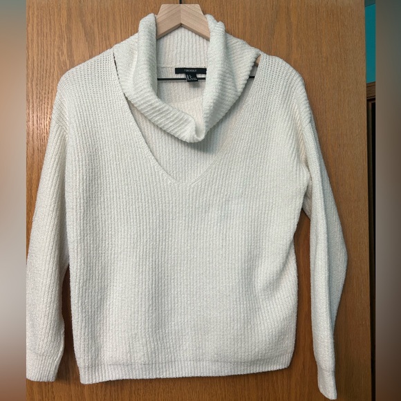 Forever 21 white ribbed knit sweater v-neck cutout choker sweater long sleeve - Picture 2 of 13